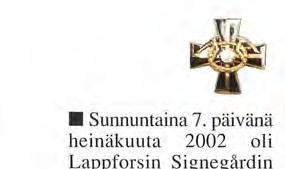 päivänä syyskuuta 1915 Etelä-Pohjanmaan ja Keski-Pohjanmaan rajoilla sijaitsevan Essen kunnan, suomeksi Ähtävän, Lappforssin kylässä maanviljelijän poikana.