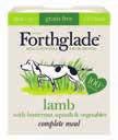 Forthglade -koirien märkäruoat Jokainen suupala täyttä tavaraa Forthgladen tuotteissa on korkea lihapitoisuus. Ne sisältävät vähintään 75 % täyslihaa, ja liha on tuotteissa aina täyslihaa.