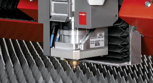 Se leikkaa myös kirjometalleja (kupari ja messinki). CO 2 -laser CO 2 -laserissa käytetään kaasuseosta lasersäteen luomiseen.
