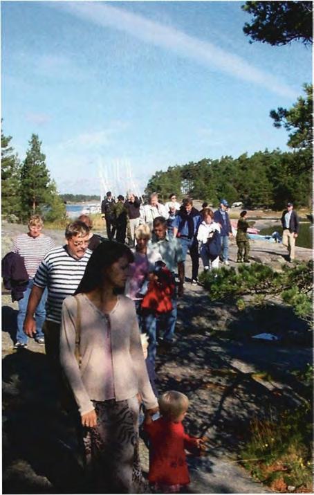 Puheenvuoron käyttivät myös Suomenlinnan Rannikkorykmentin komentaja Heikki Rauhala sekä Suomenlahden meripuolustusalueen edustajana toiminut komentaja Sakari Martimo.