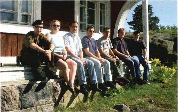 Käytä hyväksesi, mutta muista jättää paikat vähintään siihen kuntoon kuin ne olivat ennen saunaan tuloasi. Näin voimme jatkossakin pitää kiltalaisten saunamaksun edullisena.