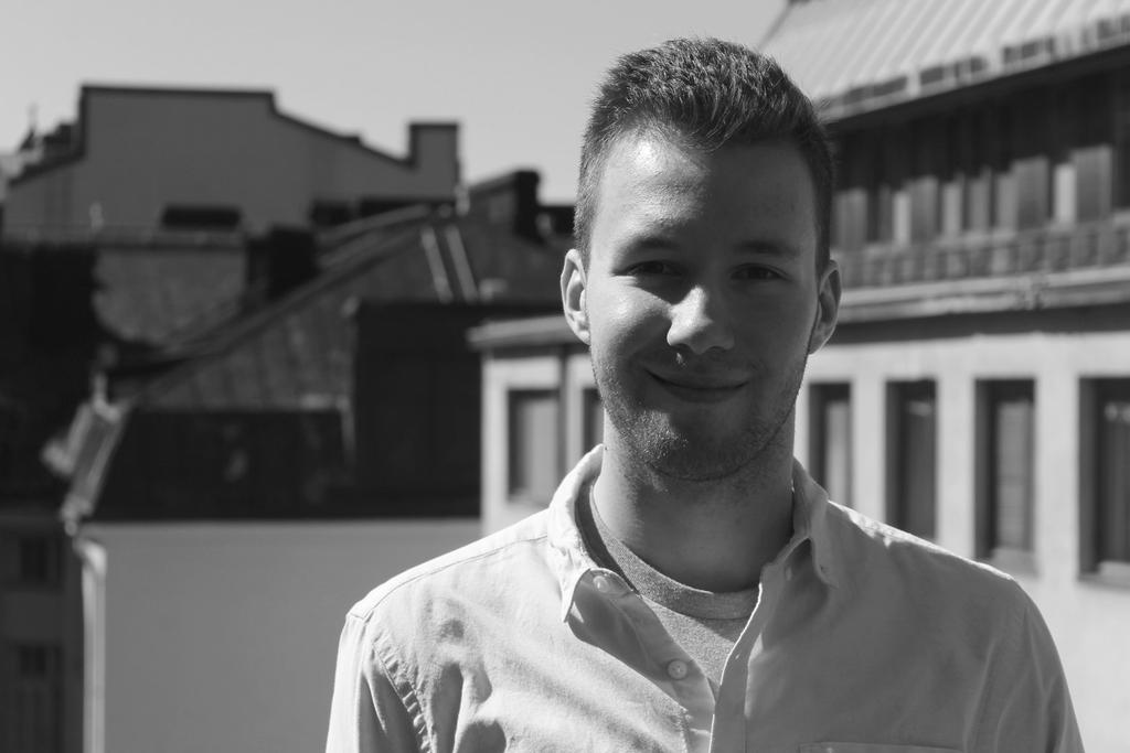 jat ylipaataan. Olen saanut mahdollisuuden kasvaa tehtaviini sisaan tyosuhteeni aikana ja organisaatio esimiehista lahtien on osoittanut minulle luottamuksensa ja tukensa heti alusta alkaen.