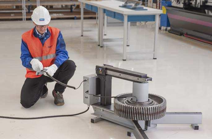 Kiinteä työkappale on nopea ja helppo asettaa paikalleen liukuvarsien avulla. Automaattinen demagnetointi vähentää metallihiukkasten tarttumista työkappaleeseen lämmityksen aikana.
