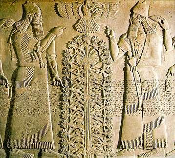 Assyrialainen Elämänpuu Elämänpuu symbolisoi Jumalasta virtaavien voimien tasapainoa maailmankaikkeudessa ja täydellisessä ihmisessä.