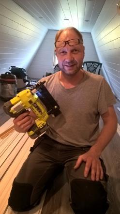 HUOLTAJAT TENTISSÄ! Huoltajille esitettiin samat kiperät kysymykset kuin pelaajille 1.