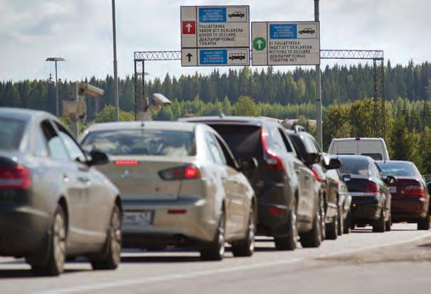 Matkailun ja rajanylitysten odotetaan viime kuukausien vähenemisestä huolimatta kasvavan pidemmällä aikavälillä riippumatta siitä, tuleeko EU:n ja Venäjän välille viisumivapaus.