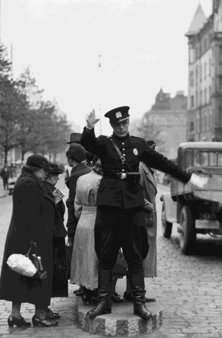 MENNEN TULLEN Tamperelaisten liikkuminen