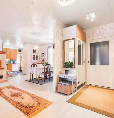 000, ei energiatodistusta Esittely su 11.30-12. Jaakko Lari 045 880 1655 Valkilantie 38.