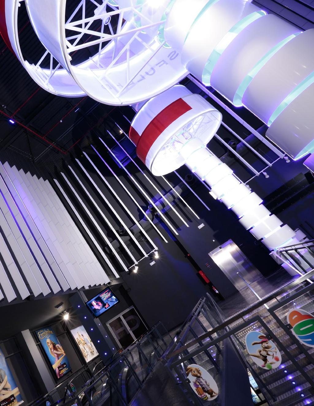 KOHTI KORKEUKSIA 38 Projekti: Cinemes Centre Splau,