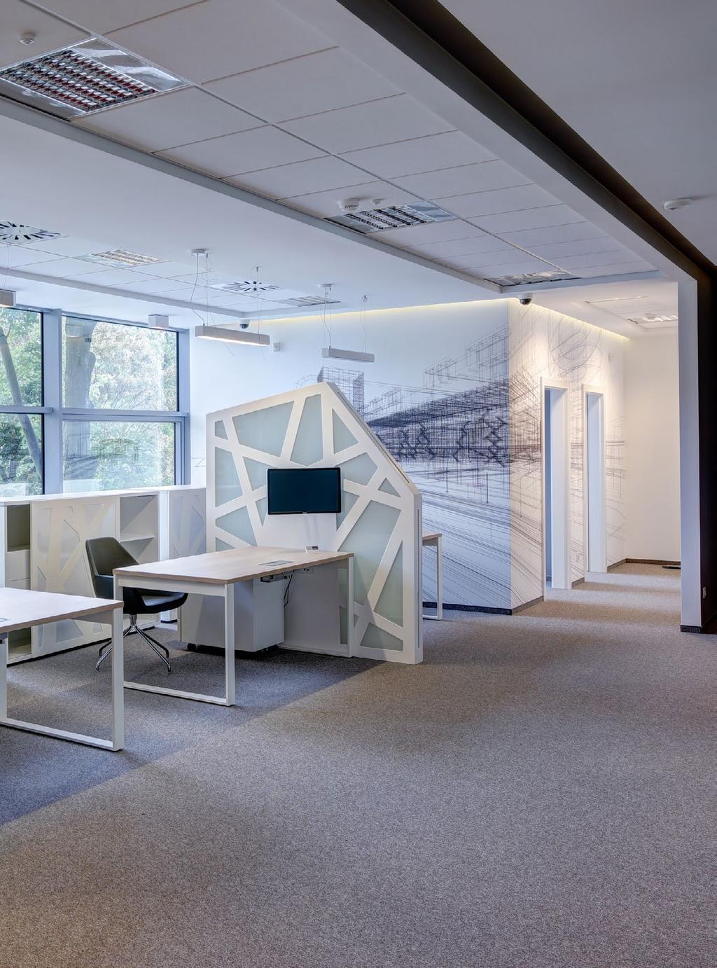 VÄHÄELEISEN TYYLIKÄS 65 Projekti: Opera Office, Gdansk PL Arkkitehti: Rafał Degutis (Degutis Architecture Studio) Alakatto: Tropic E + Krios X Onko