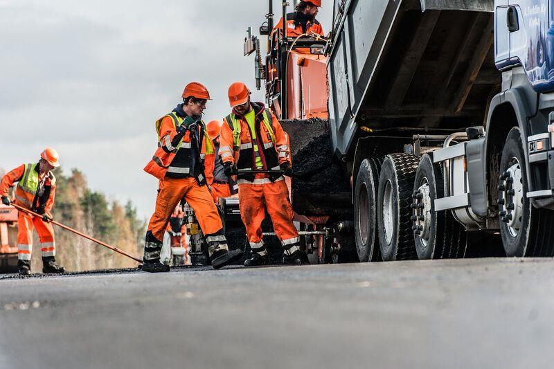 Yhden miljoonan euron vähennys leikkaa päällystysohjelmaa 25 kilometriä.