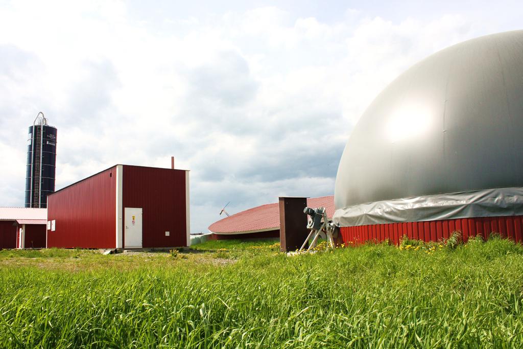4.3.1 Haapajärven ammattiopiston biokaasulaitos Haapajärven ammattiopiston koulutilalle on rakennettu maatilamittakaavan biokaasulaitos ja jälkimädätysallas vuonna 2007.
