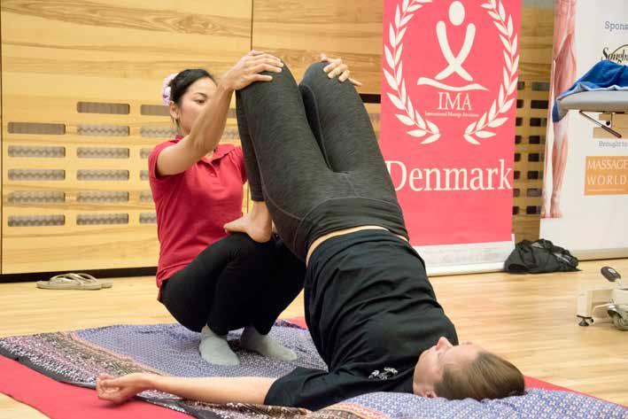 >> 1. Kisan voittaja, Kisan voittaja, thaimaalainen Naree Seume esitteli akrobatiaan viittaavan Warrior Massage -tyylin.