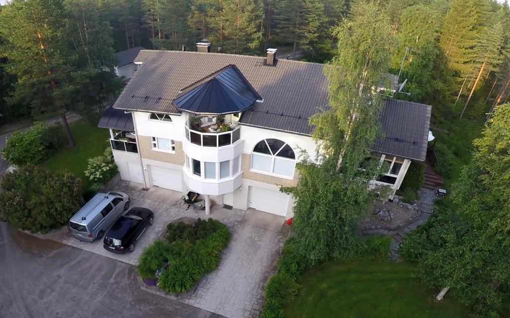 33 (61) KUVA 27. Työkohde takapihalta (Kähkönen 2015-20-07.) 4.