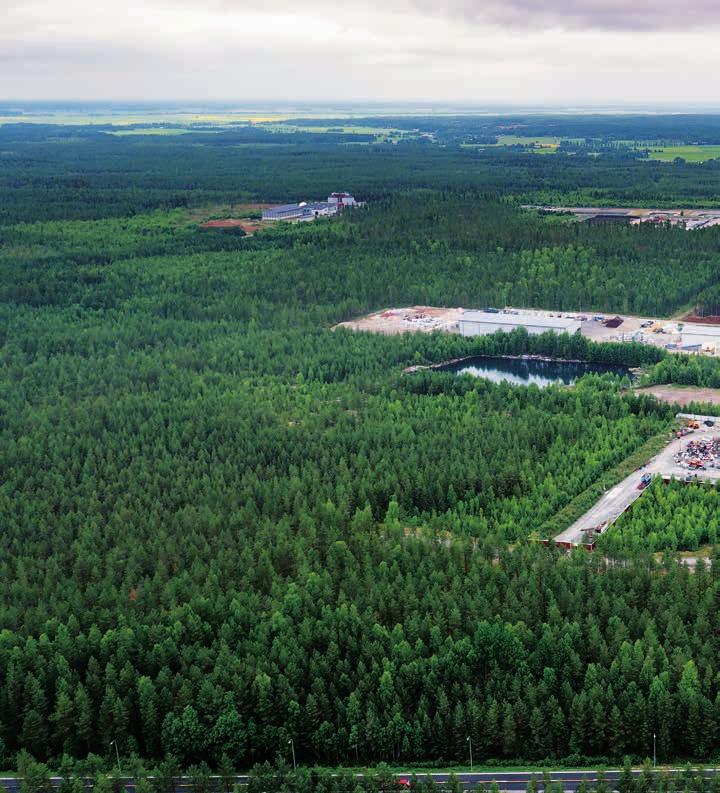 LAKEUDEN METALLIKIERRÄTYS Lakeuden Metallikierrätys käynnisti toimintansa Laskunmäessä kesällä 2013.
