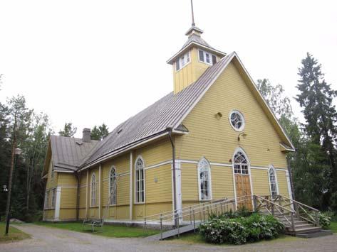 Sundomin kirkko on vuodelta 1929 ja sen on piirtänyt Oskar Berg. Söderfjärden kuivatettiin 1920-luvulla ja alueesta tuli peltomaata. Metsänreunassa alueen ympärillä on pientaloasutusta.