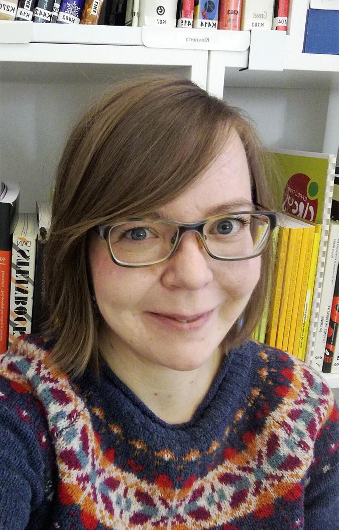Kirsi Kähkönen Sirkusasioita Kirsi on pyöritellyt jo kolmisen vuotta. Nähtyjä sirkusesityksiä? Olisikohan kolmisenkymmentä.