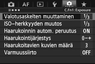 3 C.Fn-toimintojen asetuksetn [8]-välilehdessä voit muokata kameran eri ominaisuuksia omien kuvausmieltymystesi mukaan. Oletusasetuksista poikkeavat parametrit näkyvät sinisinä. C.Fn1: Exposure