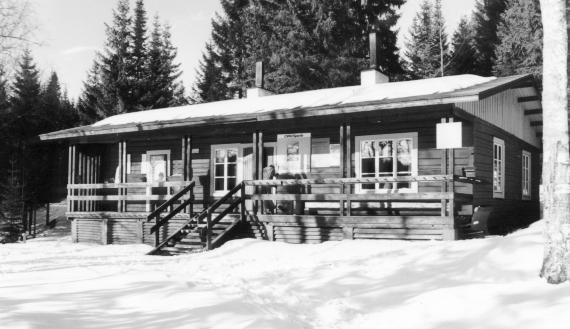 Jäsenesittelyssä Jyväskylän Latu ry Jyväskylän Latu ry on 12.02.1941 perustettu ja juuri 60 vuotta täyttänyt Suomen Latu ry:n paikallisyhdistys.