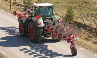 Agrolux XRWT/S viilun leveyden säädöllä ja on mitoitettu enintään 300 hv traktoreille.