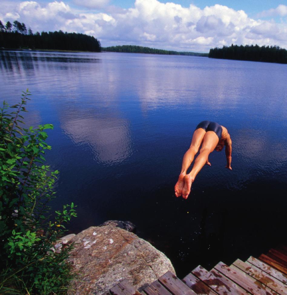 SISÄLLYSLUETTELO YHTEENVETO...10 MATKAILUKYSYNNÄN JA -TARJONNAN KESKEISET TUNNUSLUVUT...11 MATKAILUTILINPIDON TAULUKOT...12 Taulukko 1: Ulkomaisten matkailijoiden kulutus Suomessa.