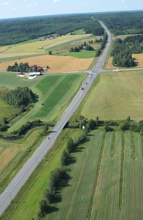 Valtatien 3 parantaminen välillä Ylöjärvi Hämeenkyrö 7 TAVOITTEET Muita yleisiä Valtatien 3 parantamiselle Ylöjärven ja Hämeenkyrön laadittuja tavoitteita ovat: Valtakunnalliset tavoitteet Turvataan