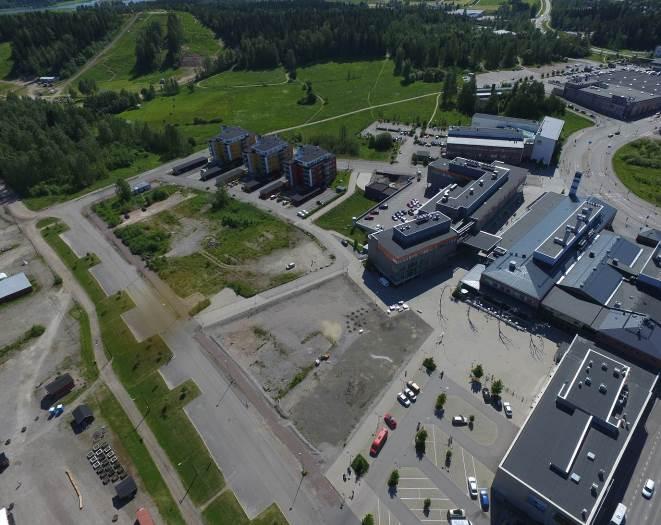 Asemakaava 521 SELOSTUKSEN LIITE _ OSALLISTUMIS- JA ARVIOINTISUUNNITELMA Viistoilmakuva 14.6.2016, näkymä alueen suuntaan koillisesta, kaupunkikehitys. Alueen likimääräinen rajaus valkoisella.