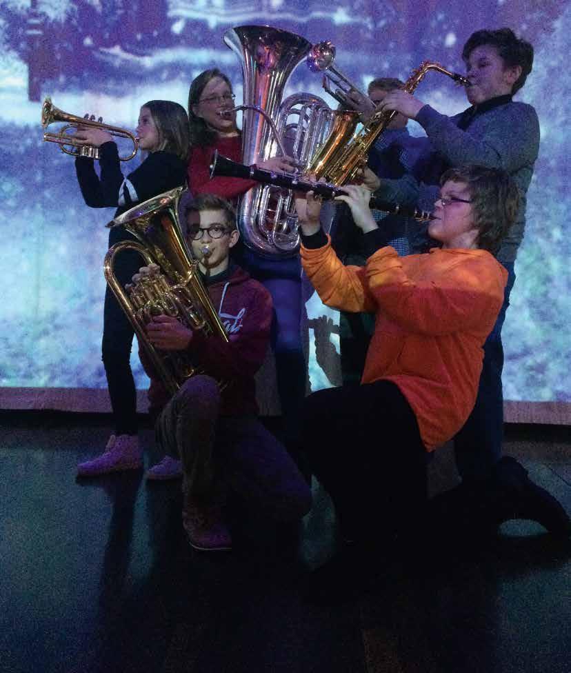 Musiikkipedagogiikka korkealaatuista SATAVUOTIAAN Suomen suurimpiin ylpeydenaiheisiin kuuluu kansainvälisesti korkeimpaan laatutasoon yltävä musiikkipedagogiikka.