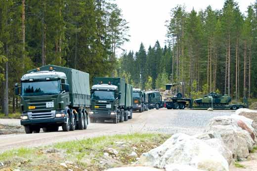 Sinivalkoinen Scania suomalaisempi kuin uskotaan! Scanian tehtaiden vuotuisten komponenttiostojen arvo Suomesta on noin 100 miljoonaa euroa. Scanian ja Suomen välinen kauppa on Suomelle ylijäämäinen.