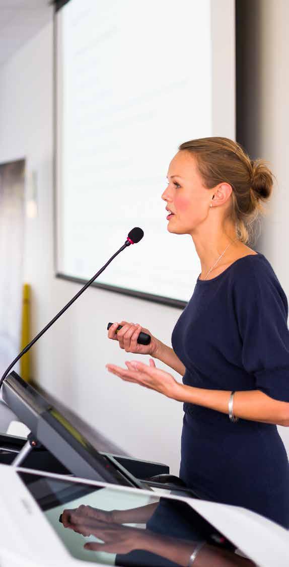 The expert has an intuitive grasp of the situation and zeros in on the issues that need attention without any wasted problem solving time.