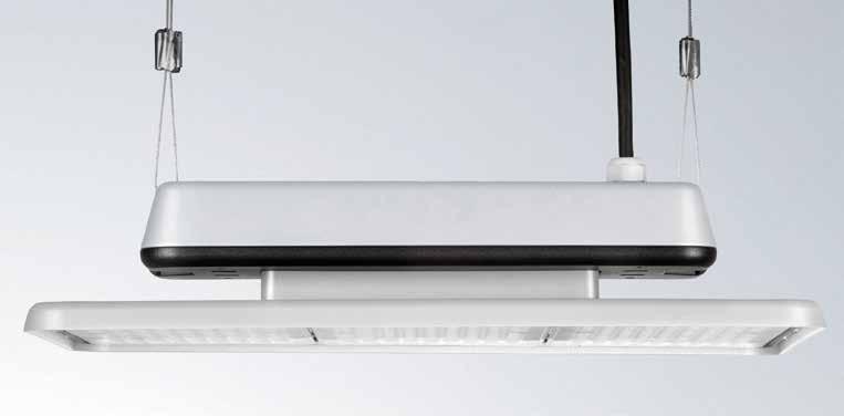 JULKISEN TILAN VALAISIMET 38 HIGHBAY IL UP M & L Ominaisuudet Yhtenäinen, tasainen ja värivirheetön valonjako ilman häikäisyä Lämmönhallinta vakiona (Automatic Thermal Management) joka mahdollistaa
