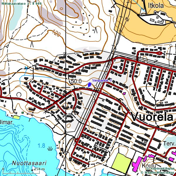 Lähin pistemäinen päästölähde on kaukolämpökeskus idässä noin 1 km:n etäisyydellä. Lähiteiden liikennemäärä on noin 600 autoa/vrk, josta raskasta liikennettä on n. 6 %. Valtatie 5 on n.