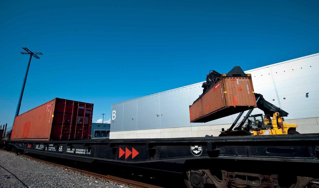 Miten raiteilla menee? Nurminen Logisticsin kokonaisvaltainen rautatiekuljetuspalvelu kattaa koko toimitusketjun oheispalveluineen.