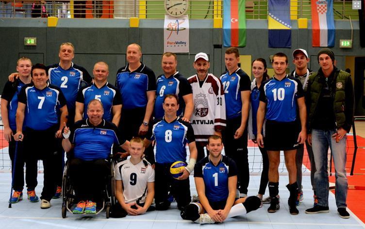 Latvian maajoukkue Saksan EM-kisoissa (Kuva: www.lpkomiteja.lv) Päivän viimeisessä ottelussa pelattiin kisojen sijoista 9.-10.