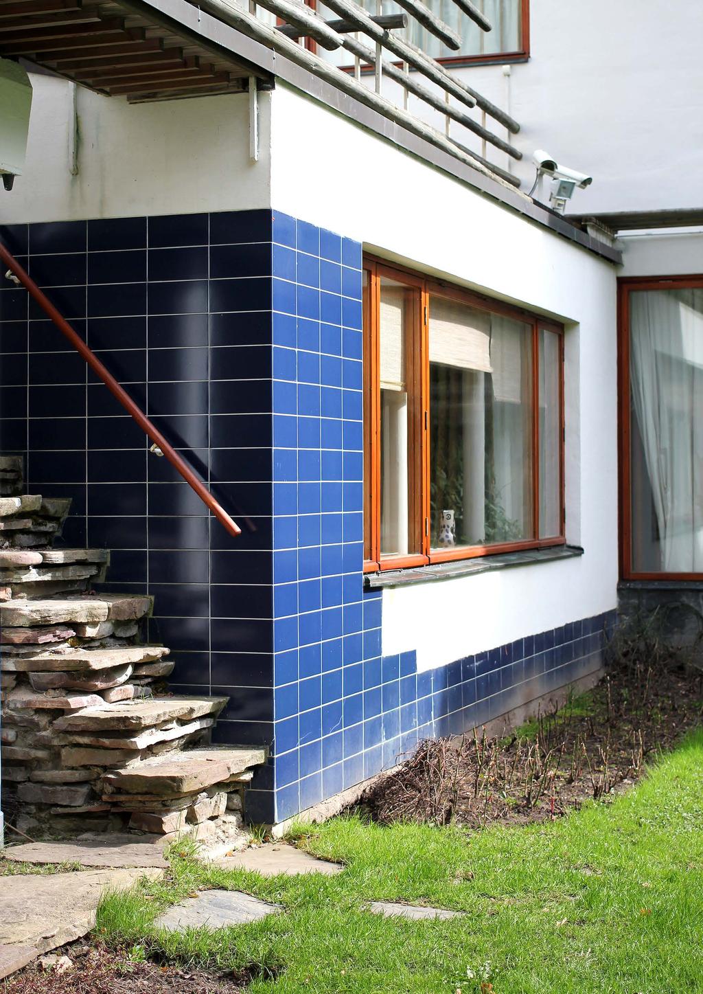 Villa Mairean Alvar Aalto suunnitteli yhdessä vaimonsa Aino Aallon kanssa 1939, ystävilleen Harry ja Maire Gullichsenille. Maire oli myös Aaltojen yhtiökumppani Artekissa.