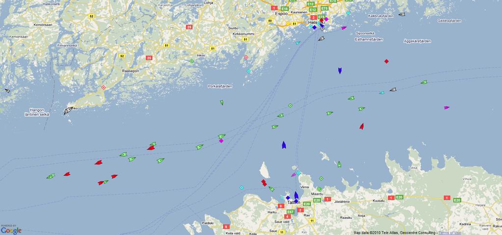 Kuva 3. Esimerkki AIS-datan avulla muodostetusta tilannekuvasta Suomenlahdella 27.4.2010 kello 14:05. 2.3 ECDIS-järjestelmä Nykyään laivareittien tietokonepohjainen monitorointi perustuu pitkälti ECDIS-järjestelmään.