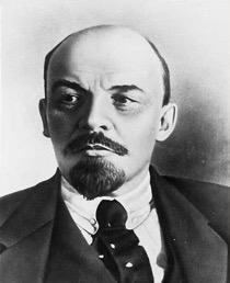 Neuvosto-Venäjän asevoimien synty Lenin sosialismi ja sota (1915): - lähtökohtaisesti imperialististen maiden väliset sodat ovat