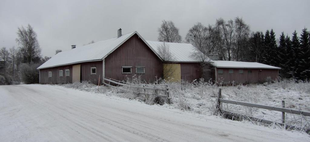 12 Kuva 17. Korttelin 20 tontin 1 ulkorakennukset. Kuva 18 A.