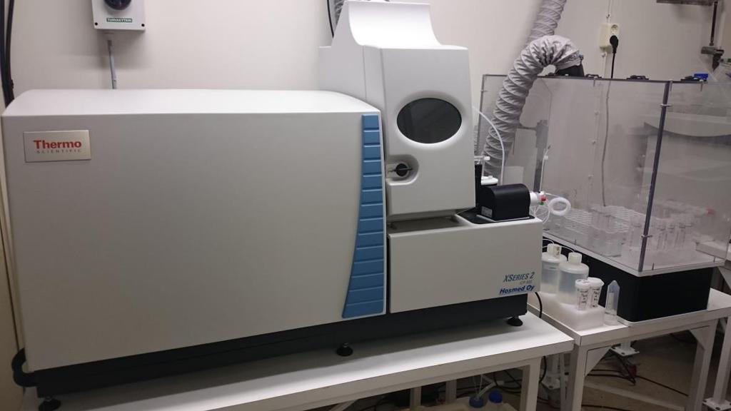 29 6 KOKEELLINEN OSA 6.1 Työssä käytetty laitteisto Työssä käytettiin Thermo Scientific XSeries II QICP-MS laitteistoa (kuva 3.