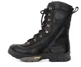 Grey Light Rubber FM 9351 HIKER X2 20-42 J 18cm 243 Black Nappa, 970 Red Waxed Textile S532 Vibram