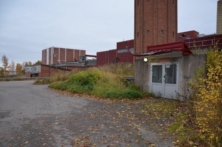 (muutosvuodet) Kerrokset Pinta-ala Julkisivumateriaalit Kantava rakenne Ominaispiirteet, tyyli ja erityispiirteet Säilyneisyys väestönsuoja