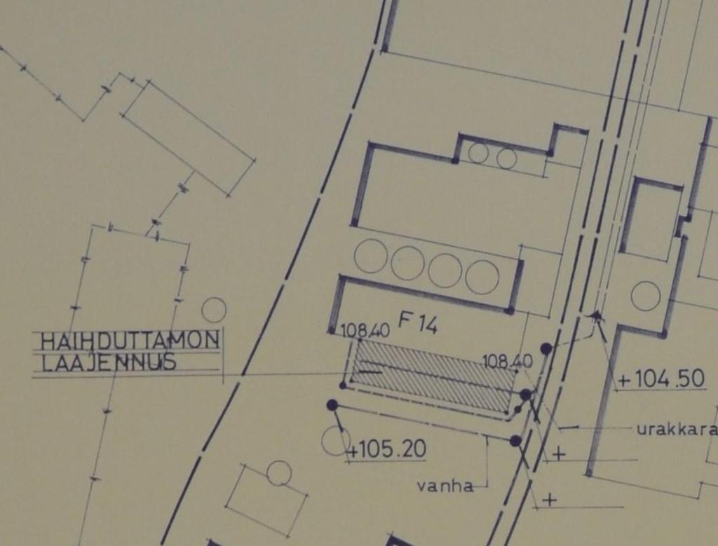 54 Vasemmalla ylhäällä haihduttamon
