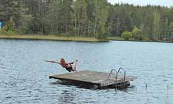 soutuveneitä, kanootteja, pelastusliivejä,