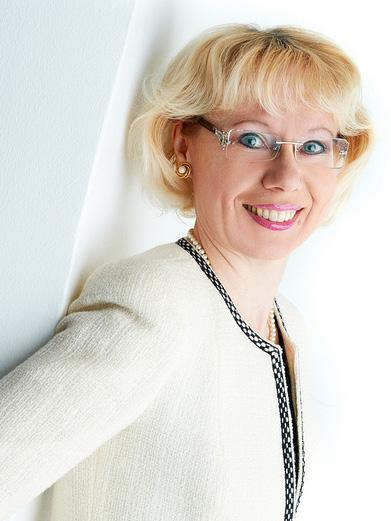 Raportin lukijalle Keskuskauppakamari on usean vuoden ajan tavoitteellisesti edistänyt naisjohtajuutta.