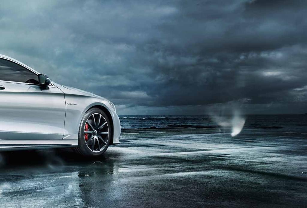 Kenties maailman hienoin biturbo-orkesteri 81 Miltä kuulostaa luonnonilmiö? 5,5-litraisen AMG-V8-biturbomoottorin voimakas soundi ei jätä avoimia kysymyksiä.