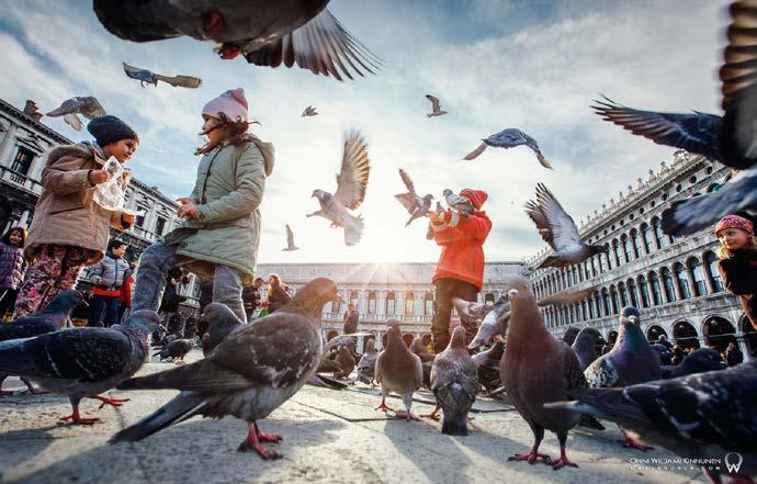 Olihan siellä käytävä kun niin lähellä oltiin, eikä paikan pitäisi talvisaikaan olla turisteillakaan pilattu.