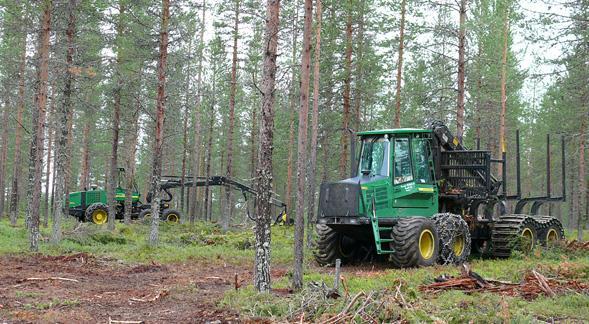 Rahoitus: maa- ja metsätalousministeriö Metsähallitus Metsätaloustoimenpiteiden maisema- ja virkistyskäyttövaikutukset hanke (2009-2010) Kuva: Raimo Pikkupeura Metsästä hyvinvointia tutkimusohjelma