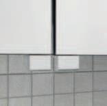 cm Mattavalkoinen integroidulla vetimellä Käytä peiliovissa joko eleganssia vedintä tai minimalisesti ilman vedintä, valinta on sinun.