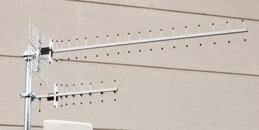 MIMO-pari 45º vahvistus pituus paino YAGI04 11 dbi 515 mm 1,2 Kg YAGI36 30 dbi 1 305 mm 1,8 Kg kaapeli 10 m, FME-naaras,