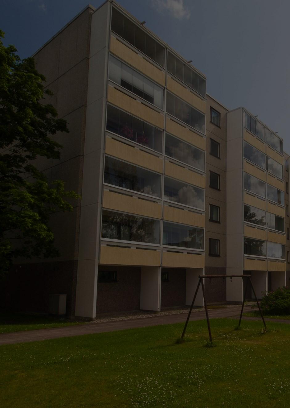 ASUNNON HOITAMINEN Asukkaan on hoidettava asuntoaan huolellisesti. Asunnon vahingoittamisesta on ilmoitettava viipymättä isännöitsijän toimistoon.